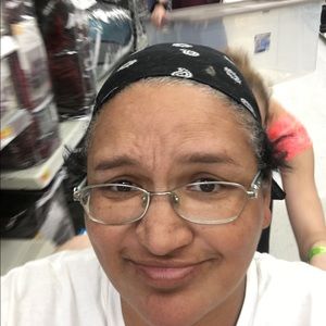 Meet your Posher, Tonya